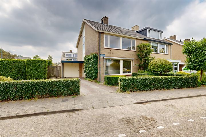 Bizetlaan 3 in Oosterhout