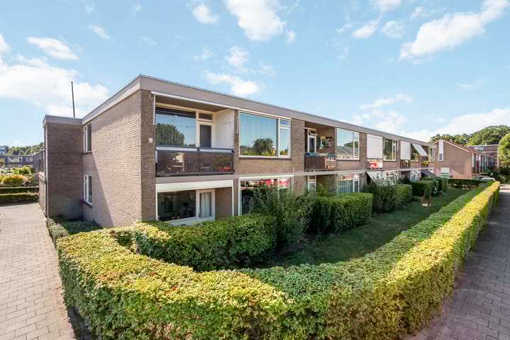 Bizetstraat 26 in Almelo