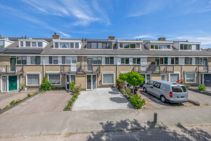 Bizetstraat 4 in Capelle aan den IJssel foto