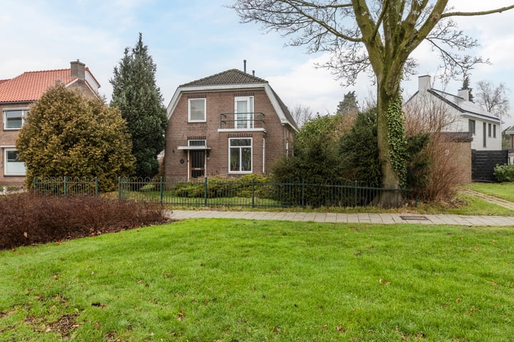 Blankenslaan-West 12 in Hoogeveen