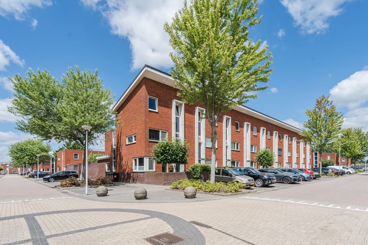 Photo of property Blankvoorn 20, Papendrecht