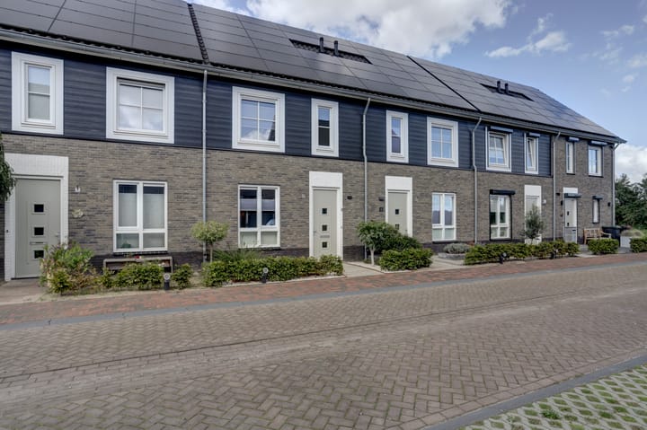 Photo of property Blauwbleuren 8, Vlijmen