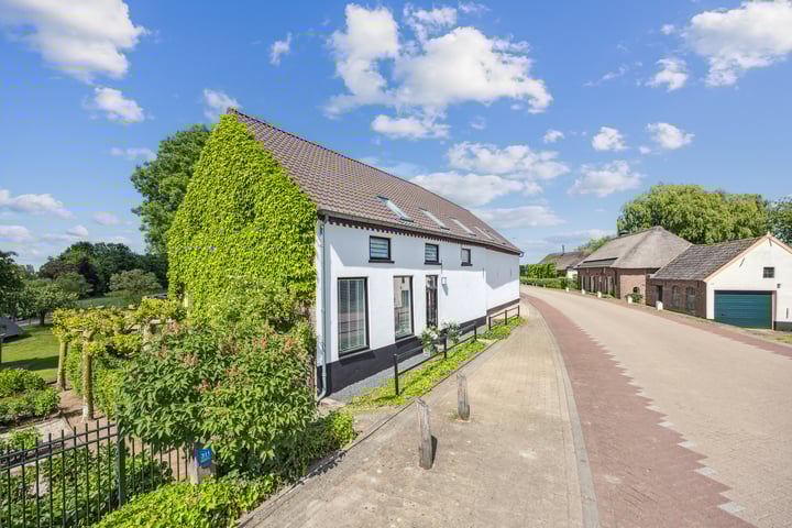 Blauwe Sluis 16 in Appeltern
