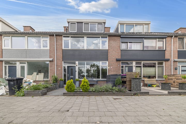 Blauwgras 87 in Rotterdam foto