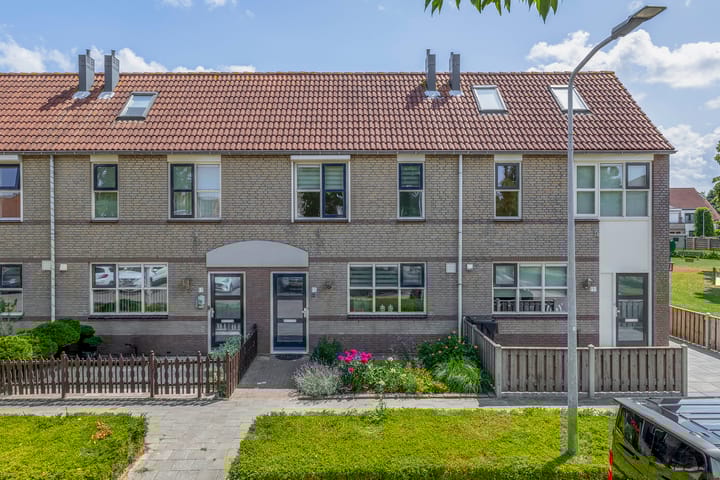 Photo of property Blazer 15, Stellendam