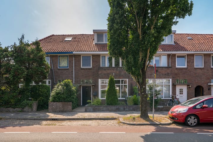 Photo of property Bleeklaan 106, Leeuwarden