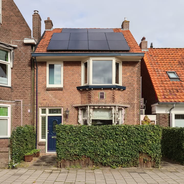 Bleeklaan 35, Leeuwarden Photo of property Bleeklaan 35, Leeuwarden