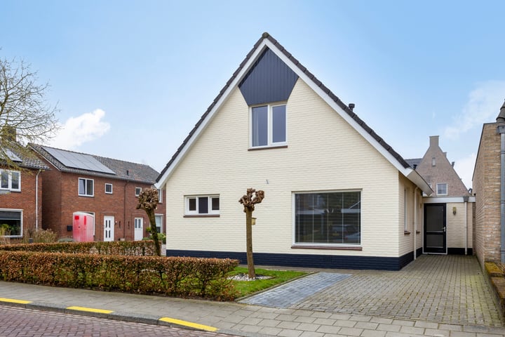 Photo of property Bleekstraat 2, Ootmarsum