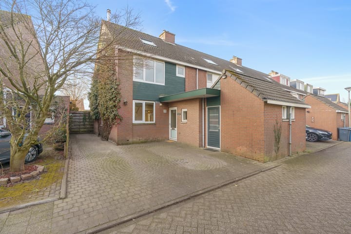 Blieksloot 48 in Houten