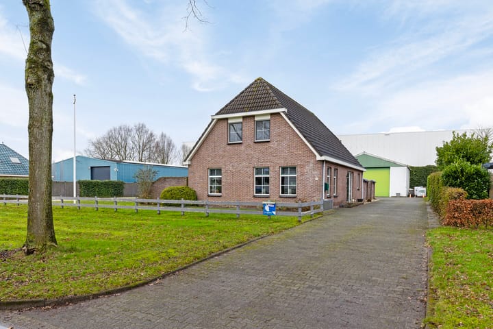 Photo of property Bloemakkers 10, Gieten