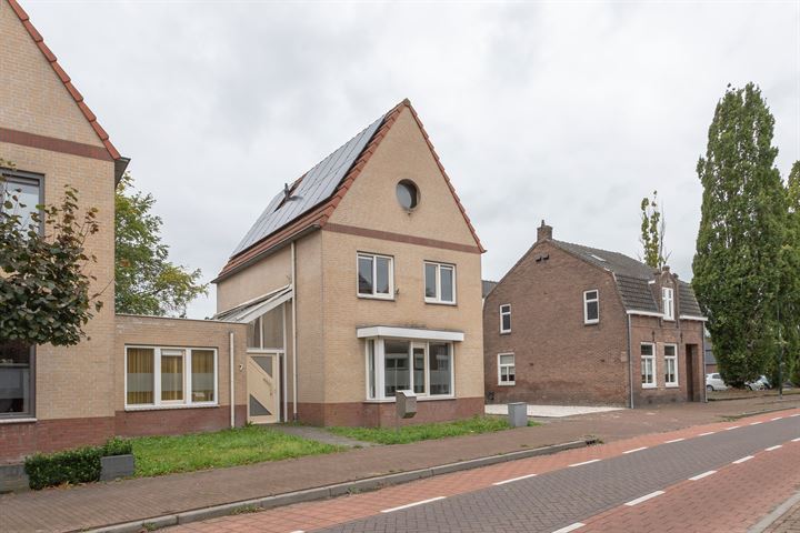 Bloemenstraat 7 in Hilvarenbeek