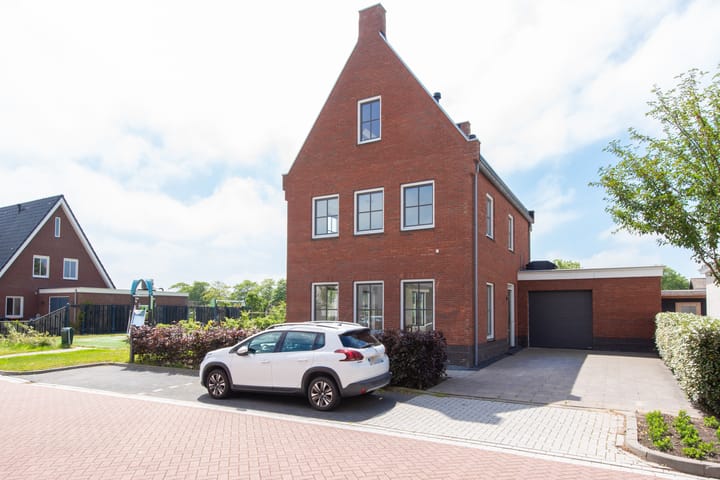Bloementuin 11 in De Goorn