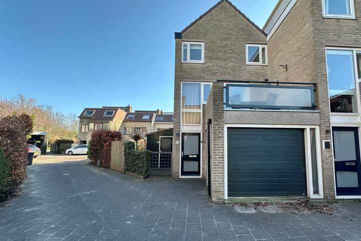 Photo of property Bloemgaarde 53, Castricum