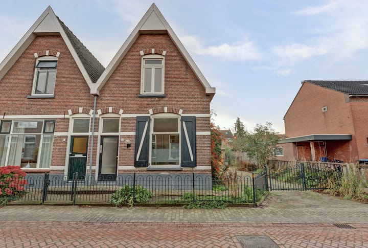 Photo of property Bloemstraat 65, Deventer