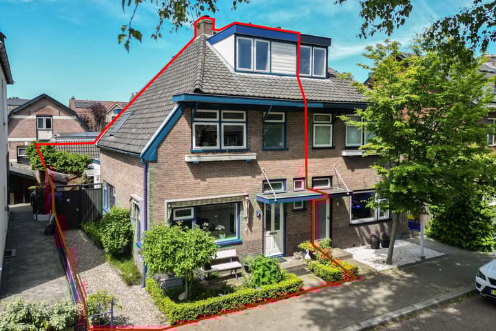 Bloemwijklaan 7 in Apeldoorn