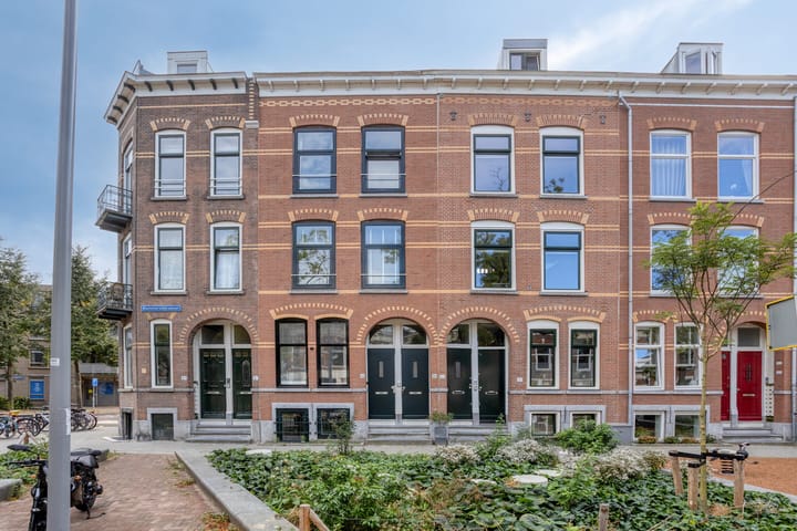 Blommersdijkselaan 4A in Rotterdam