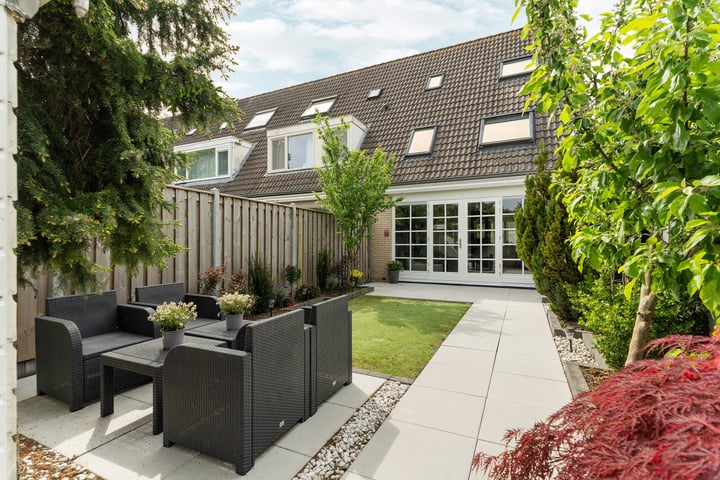 Bob Marleystraat 48 in Almere Foto