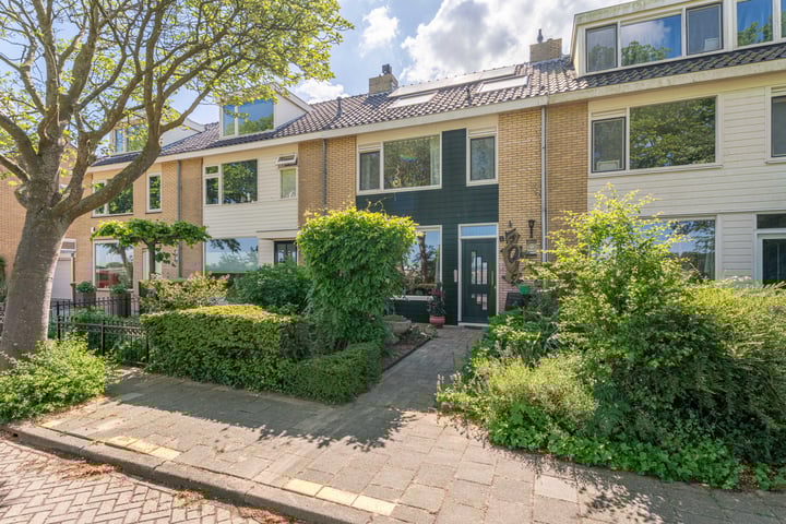 Boekenburglaan 18 in Voorhout