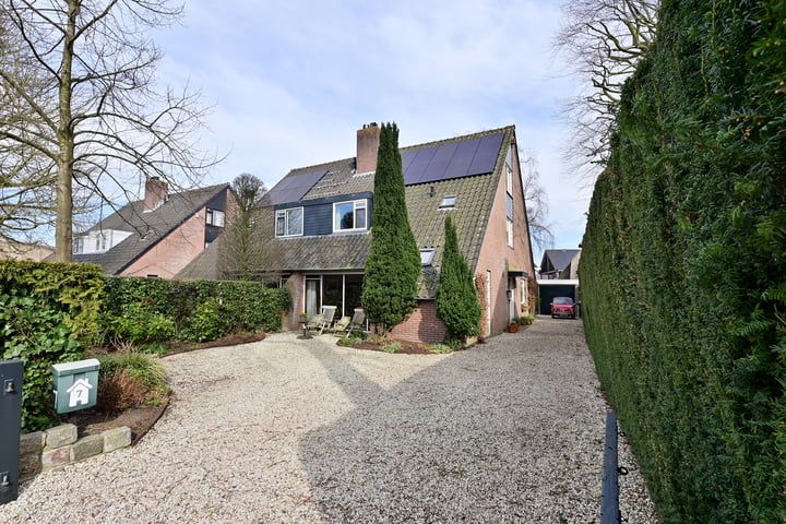Photo of property Boekweitskorrel 7, Laren