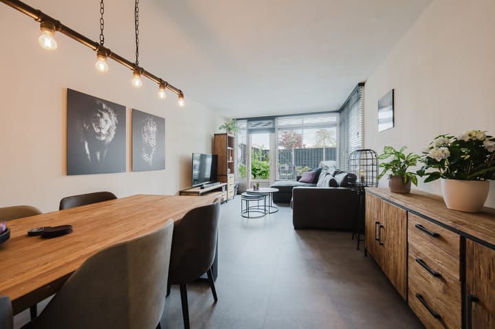 Boerenhoek 18 in Hoogvliet Rotterdam