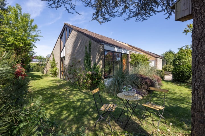 Photo of property Boerhaavelaan 40, Hengelo