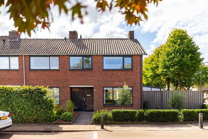 Boerhaavelaan 91 in Eerbeek foto
