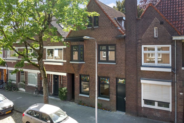 Boerhaavestraat 83 in Tilburg
