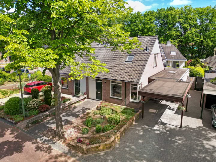 Photo of property Boerhoorn 70, Oosterhesselen