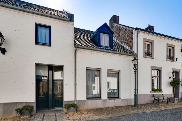 Bogenstraat 42 in Thorn