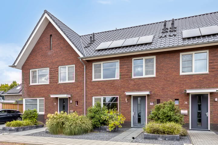 Bomhof 76 in Hengevelde Foto