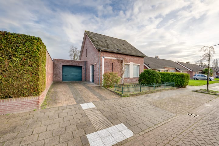 Boomgaardstraat 1a in Udenhout foto