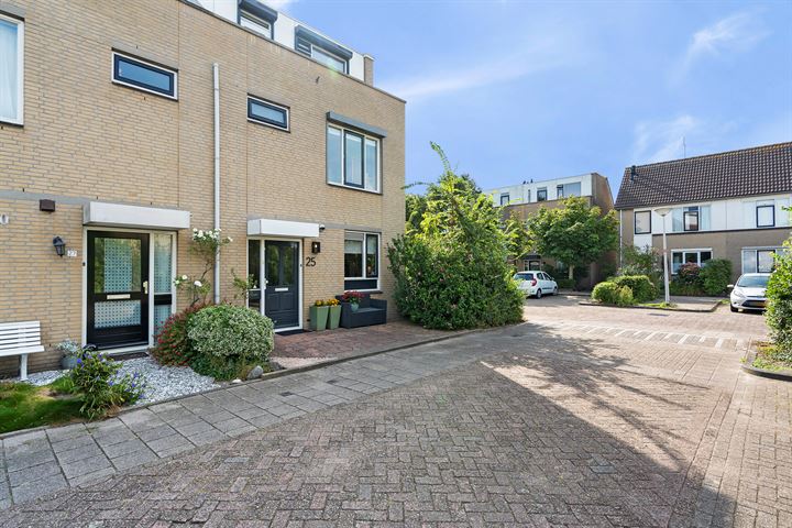 Bordewijkstraat 25 in 's-Gravenzande