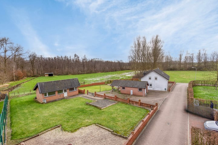 Photo of property Borgsweg 10, Posterholt