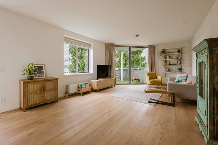 Photo of property Borneolaan 270, Amsterdam