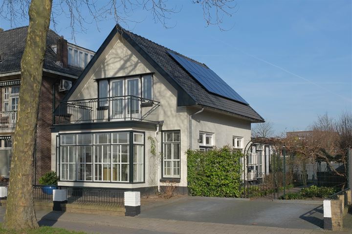 Bornsestraat 156 in Almelo