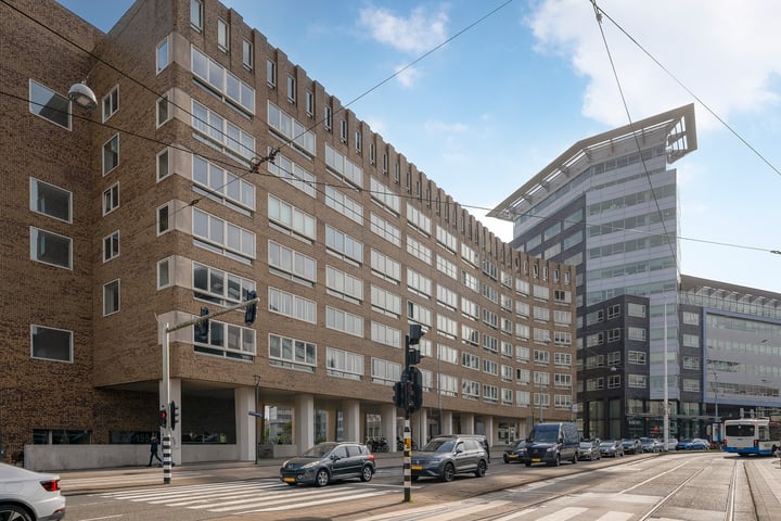 Bos en Lommerplein 79 in Amsterdam