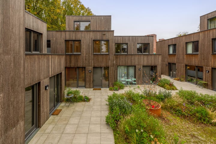 Bosuil 33 dans Eindhoven photo