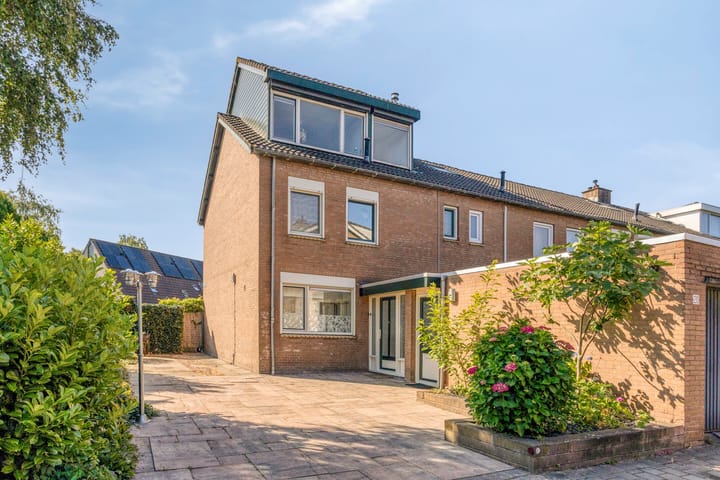 Photo of property Bosweg 20, Strijen