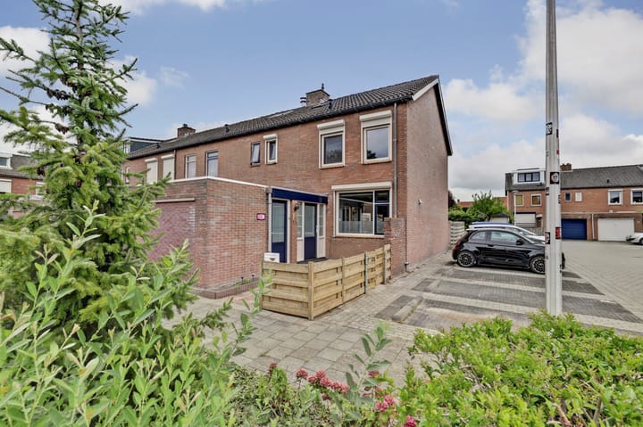 Bosweg 71 in Strijen foto