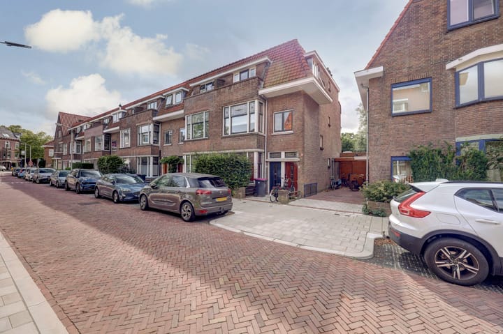 Botaniestraat 8 in Delft