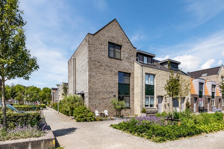 Photo of property Boterbloem 14, Bodegraven