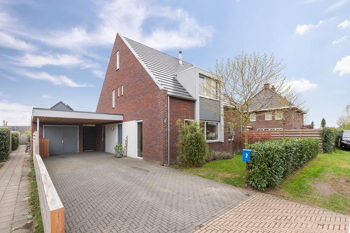 Photo of property Boterbloem 2, Leek