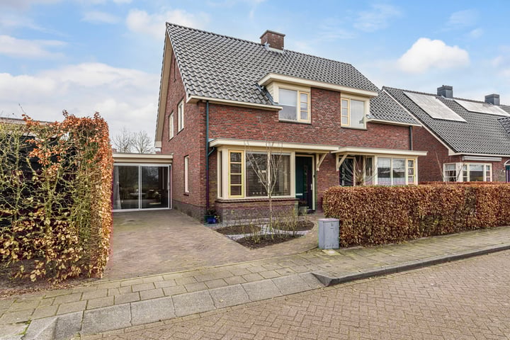 Photo of property Boterbloem 28, Klarenbeek