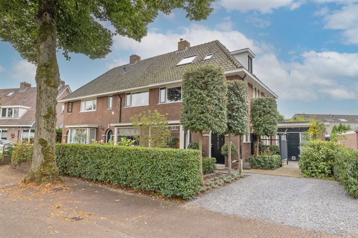 Botterstraat 6 in Huizen