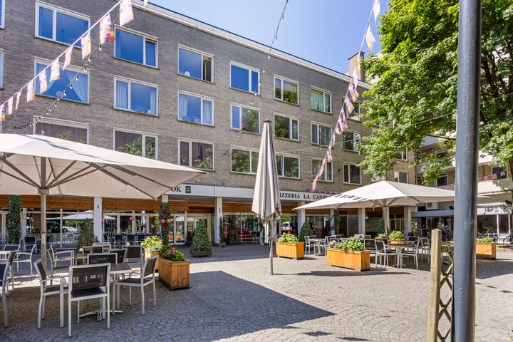 Boulevard 1945 294 in Enschede foto