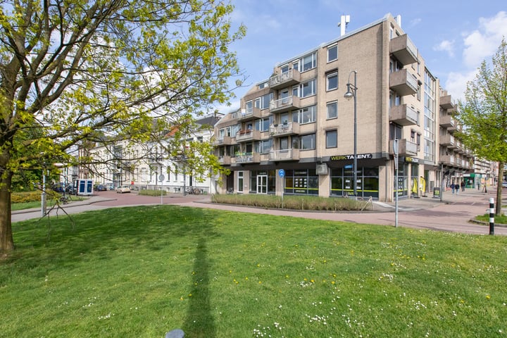Boulevard Heuvelink 1-2 in Arnhem