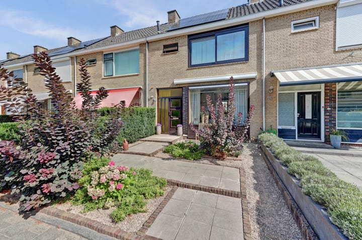 Photo of property Boutensstraat 6, Ridderkerk