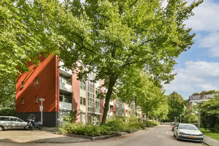 Bouvigne 16-3 in Amsterdam
