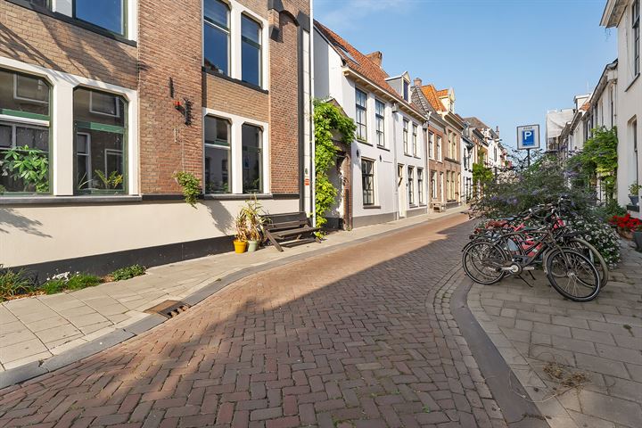 Boven Nieuwstraat 6-02 in Kampen