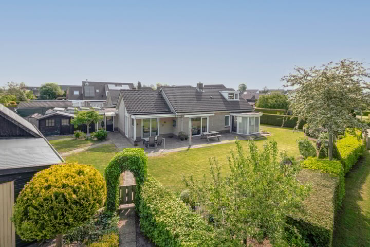 Photo of property Bovenboerseweg 45, Wanneperveen